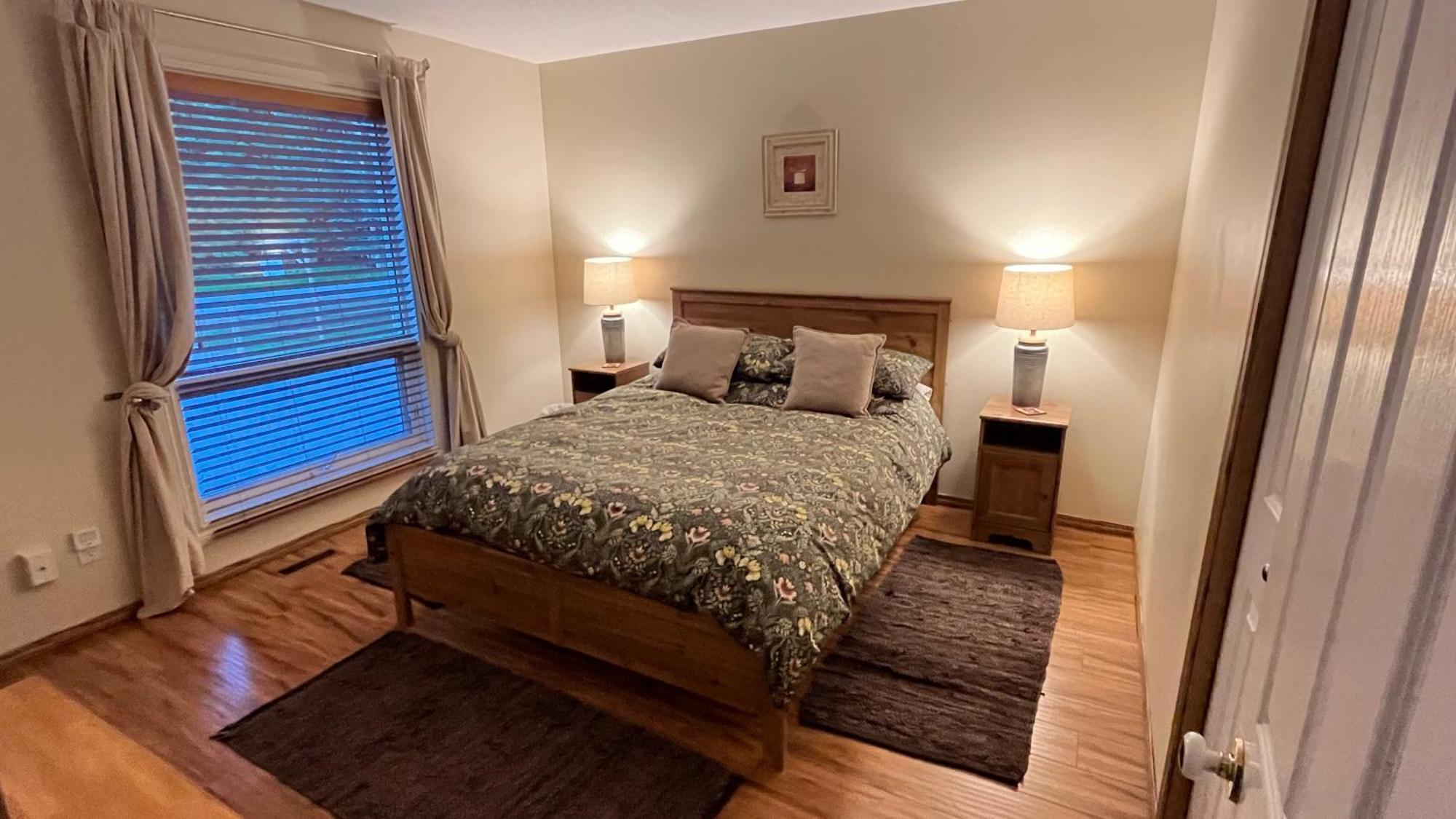 גולדן Bear Paw Lodge מראה חיצוני תמונה