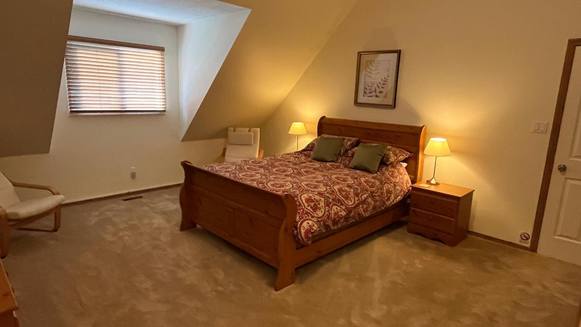 גולדן Bear Paw Lodge מראה חיצוני תמונה